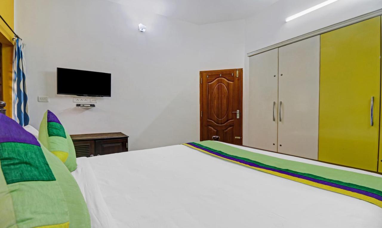 Treebo Backpackers Inn Kochi Luaran gambar